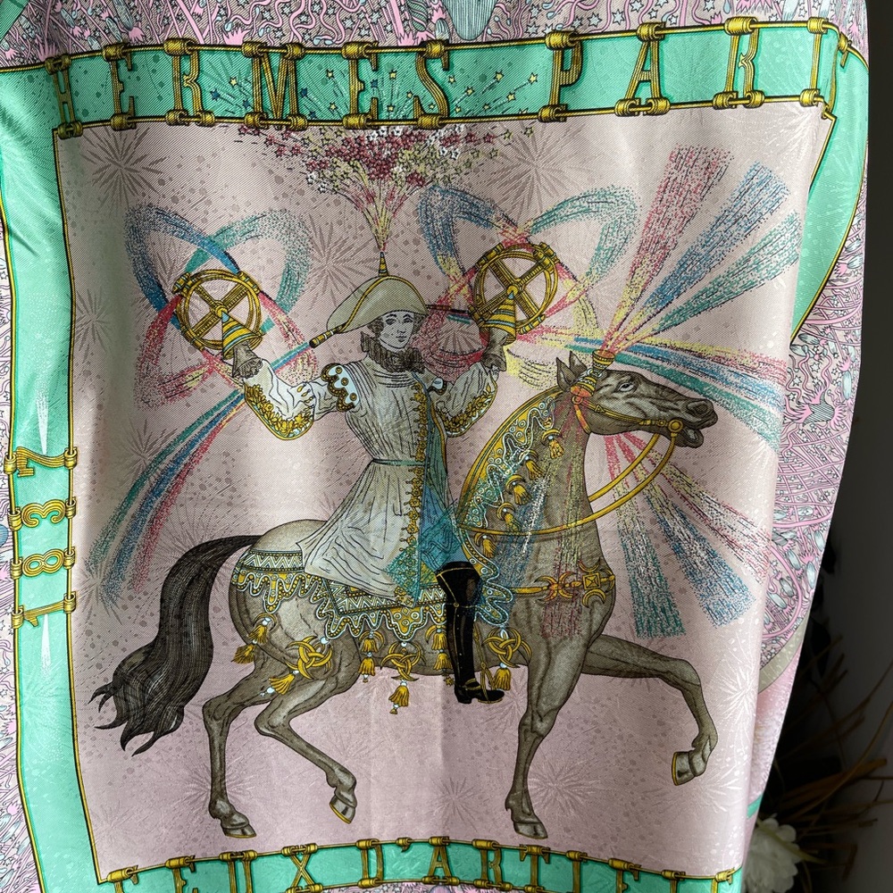 Hermès Feux d ‘Artifice Jacquard Scarf.